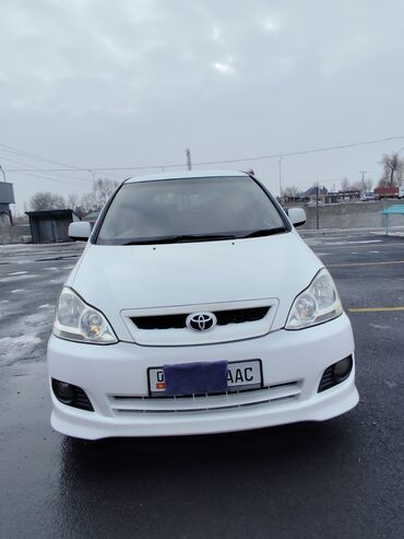 Toyota: Toyota Ipsum: 2003 г., 2.4 л, Автомат, Бензин, Минивэн