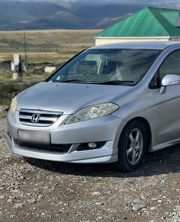 срочна сатылат машина: Honda Edix: 2004 г., 2 л, Автомат, Бензин, Универсал