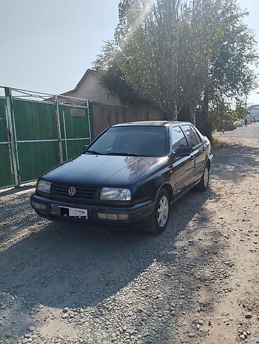 vento vento: Volkswagen Vento: 1997 г., 1.8 л, Механика, Бензин, Седан — 3