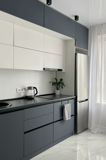 Sifarişlə mətbəx mebeli: Sifarişlə mətbəx dəsti, Özü çəkən petlələr, MDF — 5