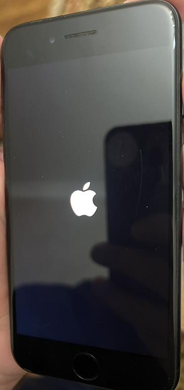 Apple iPhone: IPhone SE 2020, 128 GB, Qara, Barmaq izi — 7