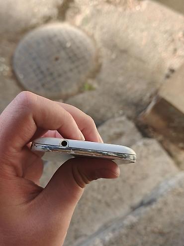 note 21 ultra: Samsung Galaxy S22 Ultra, 16 GB, rəng - Ağ, İki sim kartlı — 5