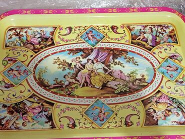 Sinilər: Bu, üzərində klassik rəsm əsərlərindən ilhamlanmış naxışlar olan — 5