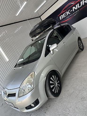 Toyota: Toyota Corolla Verso: 2009 г., 1.8 л, Механика, Бензин, Минивэн — 3