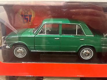 dvd disk: Fiat, 1966 il, 1:18, Dəmir — 10