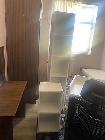 стул с подставкой для письма: Ağ rəngli iş/yazı masası dəsti təqdim olunur. Dəstə əsas masa, açıq — 2