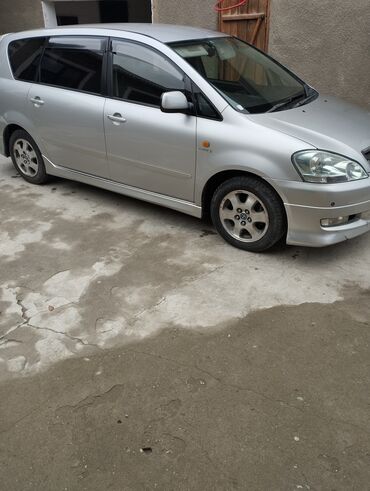 продажа toyota estima: Toyota Ipsum: 2002 г., 2.4 л, Автомат, Бензин, Минивэн