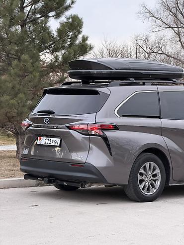 Toyota: Toyota Sienna: 2021 г., 2.5 л, Гибрид, Минивэн — 10