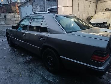 mercedes c300: Mercedes-Benz W124: 1990 г., 2.3 л, Механика, Бензин, Седан — 5