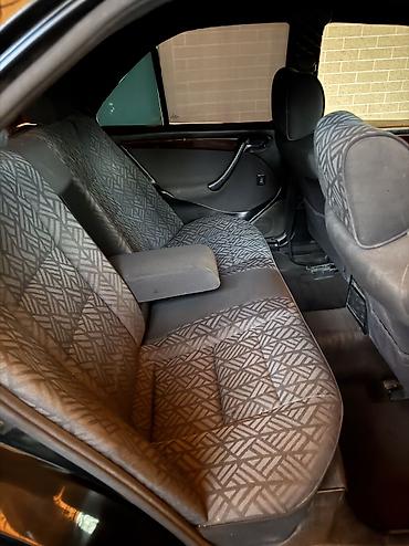 авто стенд: Mercedes-Benz C-Class: 1996 г., 2 л, Механика, Бензин, Седан — 7