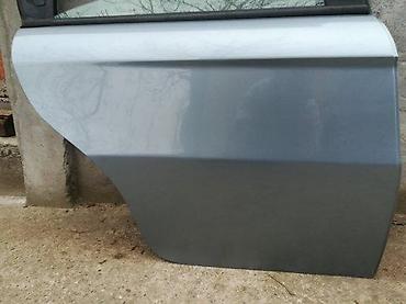 brava: Alfa 147 zadnja desna vrata gola. Alfa 147 zadnja desna vrata gola — 3
