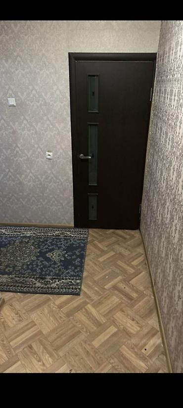 57 1: Сдаю квартиру 8мкр с мебелью и техникой 1кв - Планировка: отдельная — 4
