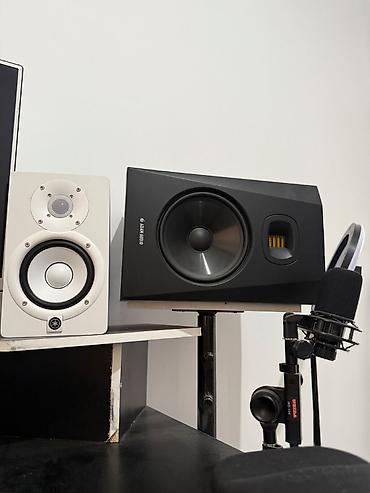 yamaha hs: Студийные мониторы 1) Черный ADAM Audio T8V — активный монитор — 1