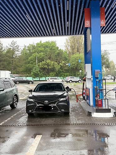chaser 100: Toyota Camry: 2021 г., 2.5 л, Автомат, Бензин, Седан — 3