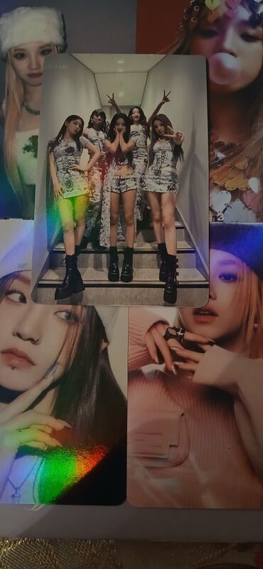 Статуэтки: K-pop kolleksiya dəsti – (G)I-DLE “I FEEL” mövzulu Dəst daxilində: -