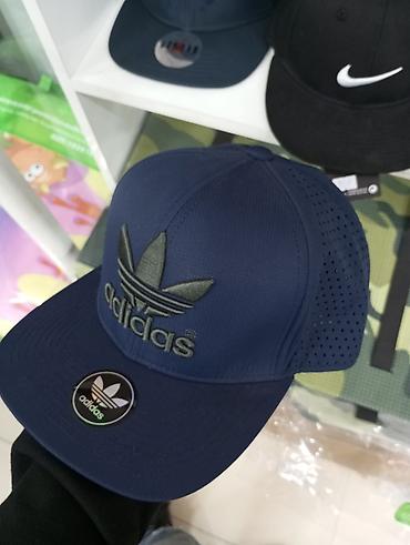 Головные уборы: Кепки — 4