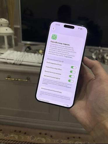 Apple iPhone: IPhone 14 Pro, Б/у, 256 ГБ, Защитное стекло, Чехол, Коробка, 86 % — 12