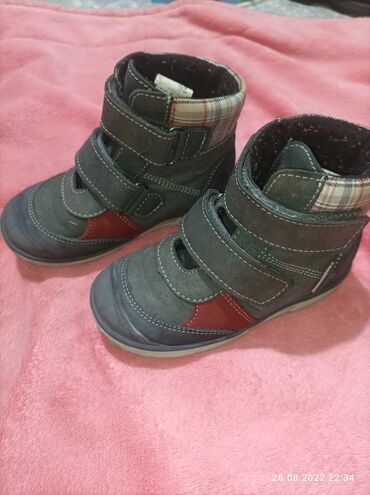 детская обувь полуботинки: Полуботинки осенние Б/У (Обувайка) отличное состояние,материал бук