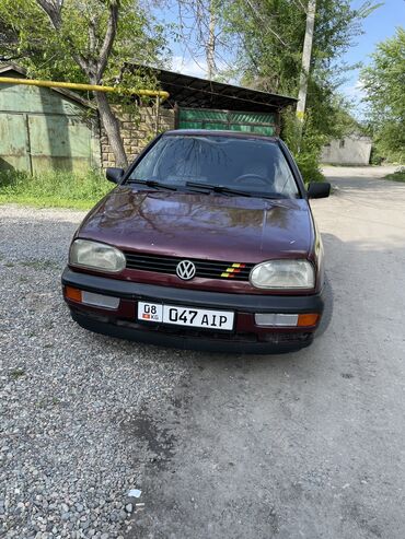 Продажа авто: Volkswagen Golf: 1994 г., 1.6 л, Механика, Бензин, Хэтчбэк
