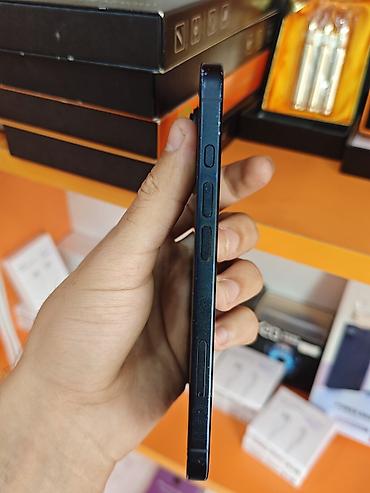 tv ekranları: IPhone 16, 128 GB, Qara — 6
