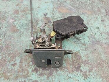 губа на субару легаси: Замок багажника Subaru 1995 г., Б/у, Оригинал, Германия