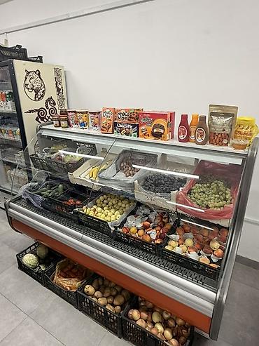 ковёр 3 4: Продаю холодильники в связи с закрытием магазина. Цена на — 3