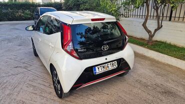 Toyota: Toyota Aygo: 1 l. | 2019 έ. Χάτσμπακ — 4