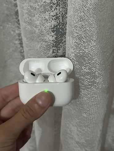 airpods pro 1: Apple AirPods 3 Pro simli/Naqilsiz Şarj Qutusu ilə - Model: AirPods — 3