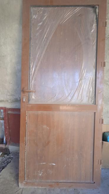 Metall karkaslı giriş/interyer qapısı - Material: polad karkas, üzəri