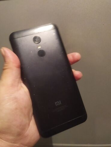 tap az mingecevir telefonlar: Xiaomi Redmi 5 Plus, 32 ГБ, цвет - Черный, 
 Сенсорный, Отпечаток пальца, Две SIM карты