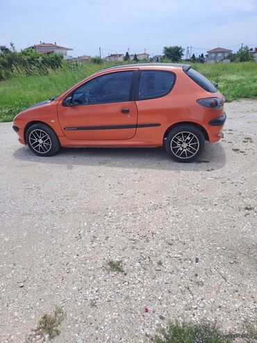 Sale cars: Peugeot 206: 1.1 l | 2000 year | 527000 km. Coupe/Sports