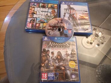 Xbox Series S: Bu dəstə PS4 konsolu üçün nəzərdə tutulmuş üç video oyun daxildir