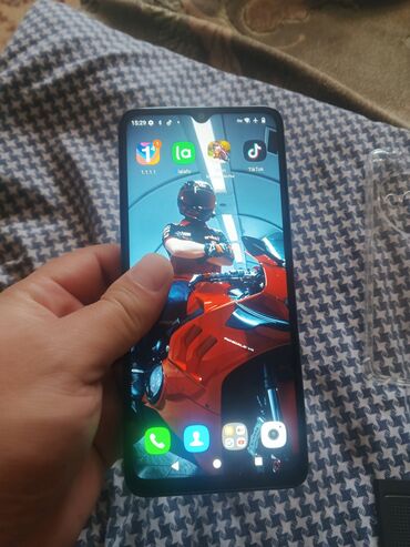 телефон бишкек бу: Redmi, Redmi A3, 128 ГБ, 2 SIM