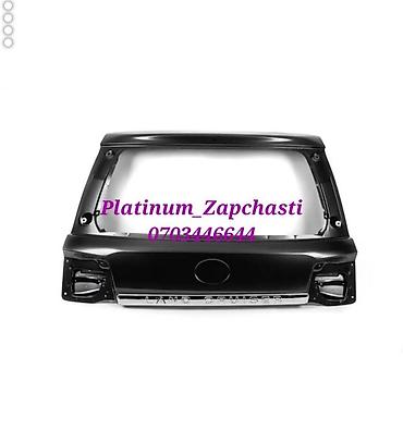platinum: Крышка багажника Toyota, 2018 г., Б/у, Оригинал — 3