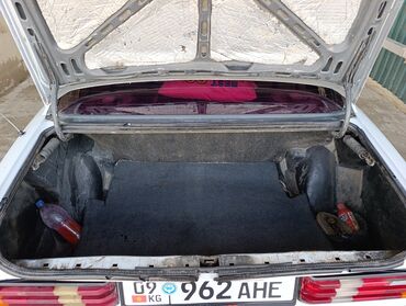 Mercedes-Benz: Mercedes-Benz 190: 1988 г., Бензин, Седан