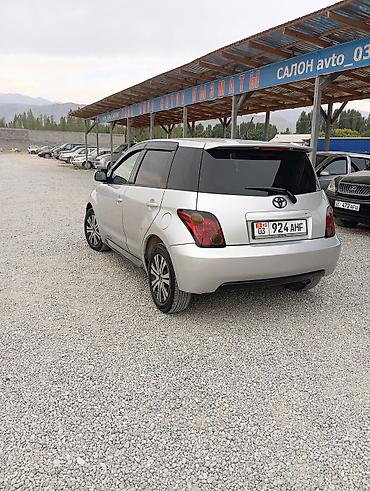 subaru forster: Toyota Ist: 2004 г., Автомат, Хэтчбэк — 10