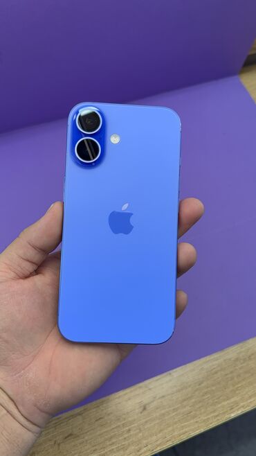 Apple iPhone: IPhone 16, Б/у, 128 ГБ, 88 % — 12