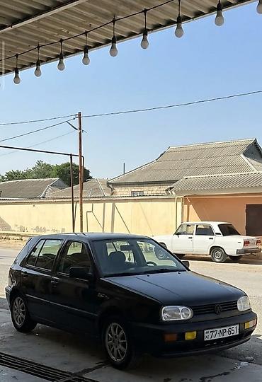 masin sat: Volkswagen Golf: 1.8 l | 1997 il Hetçbek — 2