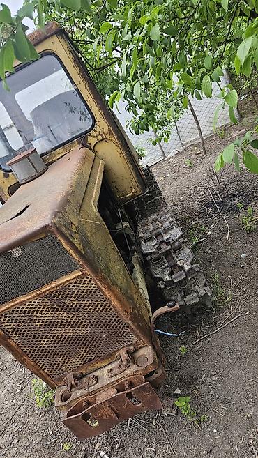 yer sumlayan traktor: Tırtıllı mini traktor – kənd təsərrüfatı və bağ işləri üçün - Korpus — 1