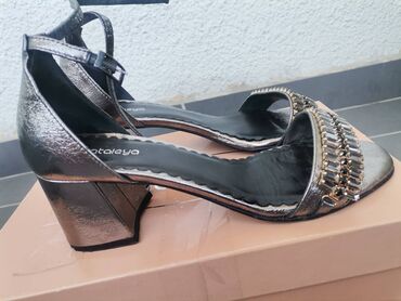 Sandale: Sandale, 39 — 8