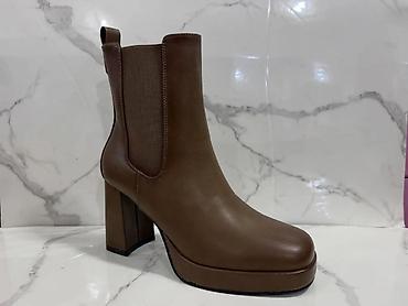 Gležnjače: Ženske zimske čizme – više modela - Topla crna čizma od brušene kože — 21