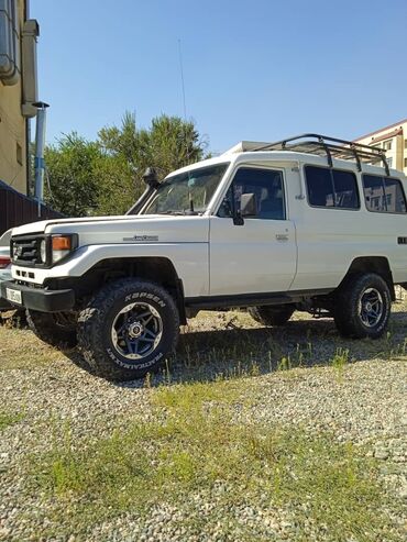 Toyota: Toyota LandCruiser 70 Series: 2004 г., 4.2 л, Механика, Дизель, Внедорожник