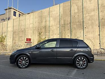 Opel: Opel Astra H Hatchback - Kuzov: 5 qapılı hatchback, tünd boz rəng - — 4