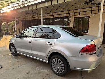 subaru forester цены: Volkswagen Polo: 2011 г., 1.6 л, Механика, Бензин, Седан — 2