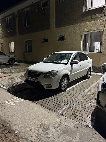 Kia Rio: 2010 г., 1.6 л, Автомат, Бензин, Седан