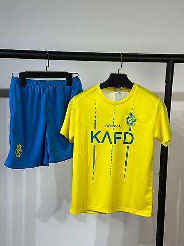 маска роналду: Футбольная форма Al Nassr в домашней расцветке: футболка и шорты — 2