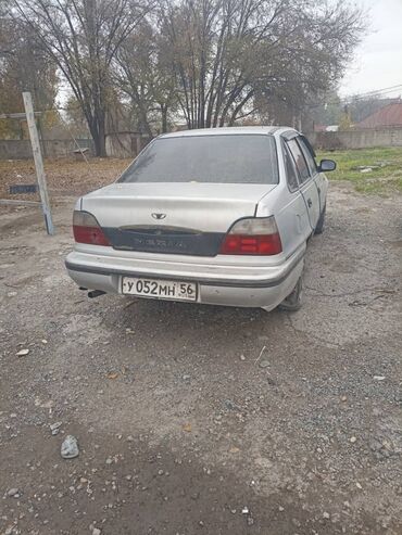 Daewoo: Daewoo Nexia: 2003 г., 1.5 л, Механика, Бензин, Седан