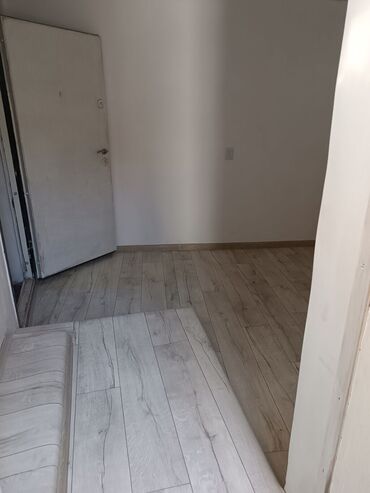 сдаю дом в пригородном: 30 м², 2 комнаты
