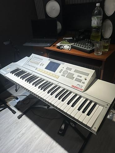 korq pa 80: Korg M3 Xpanded musiqi iş stansiyası/sintezator Alətdə radias data — 1