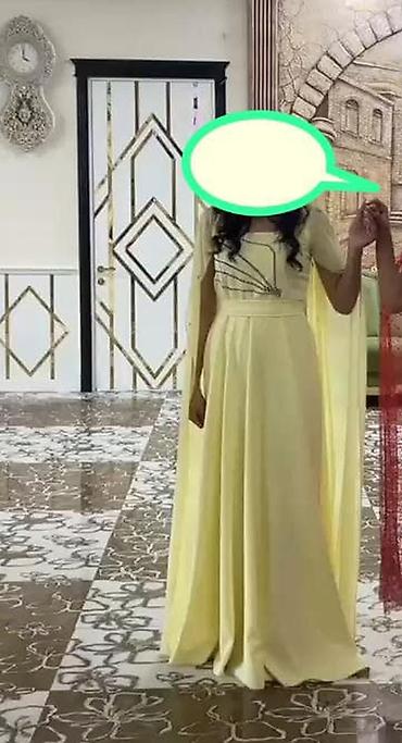 Zərif sarı rəngdə axıcı ziyafət/libas - Model: Uzun, A-kəsim ətək